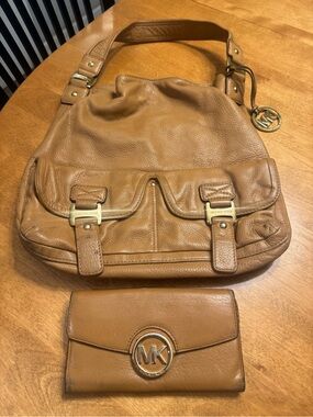 Michael Kors Caramel Tan Leather Shoulder Bag with Matching Wallet